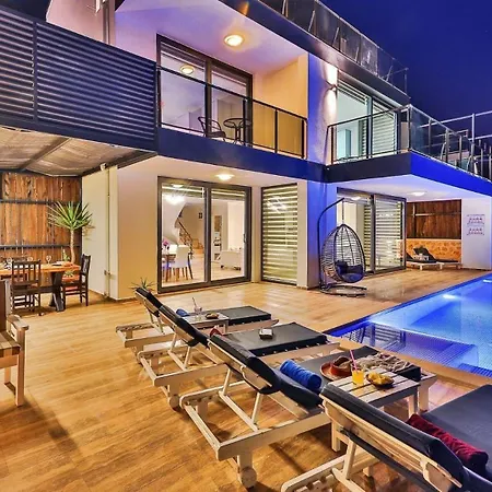 4 Bedroom - 7602 ヴィラ *